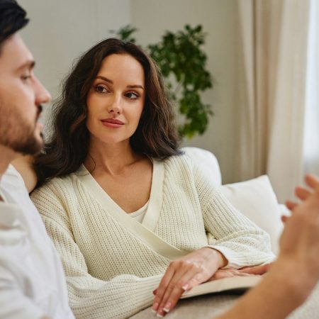 Manque de respect dans le couple : comment retrouver l&rsquo;équilibre sans tout casser